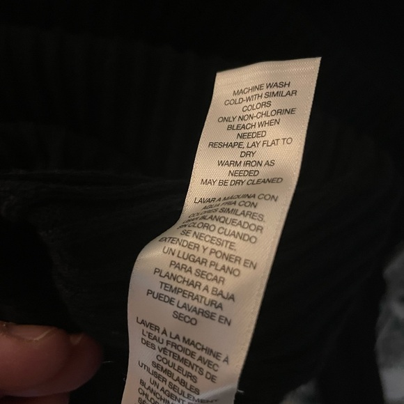 Chico's Cold-Shoulder Sydney Pullover Black - Picture 9 of 10